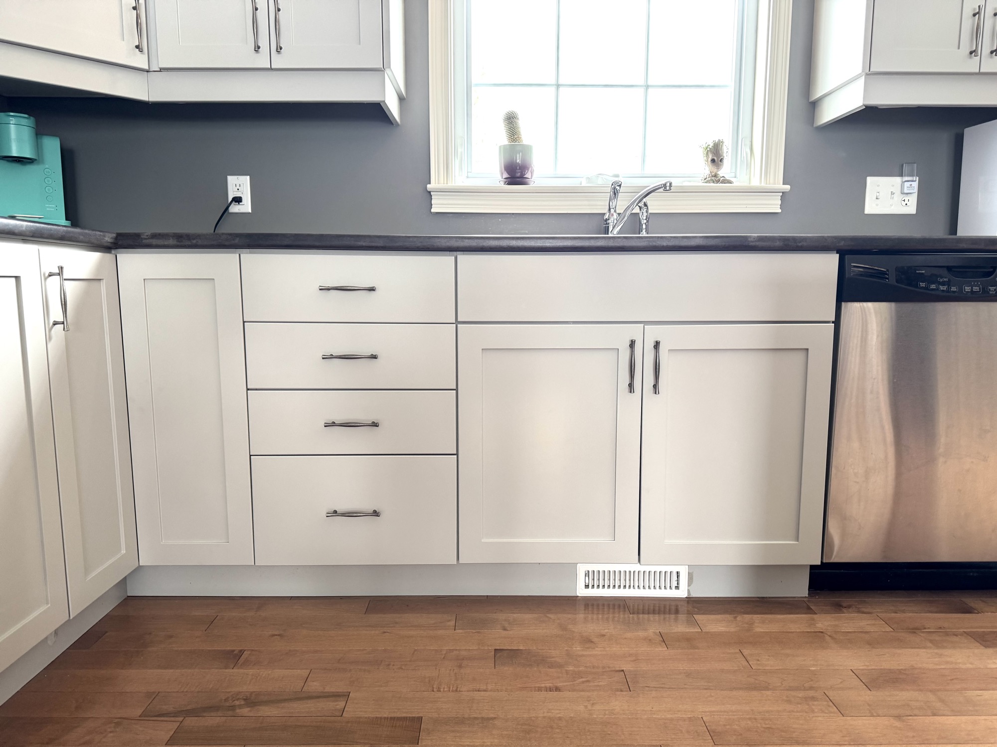 Kitchen Refinishing - After